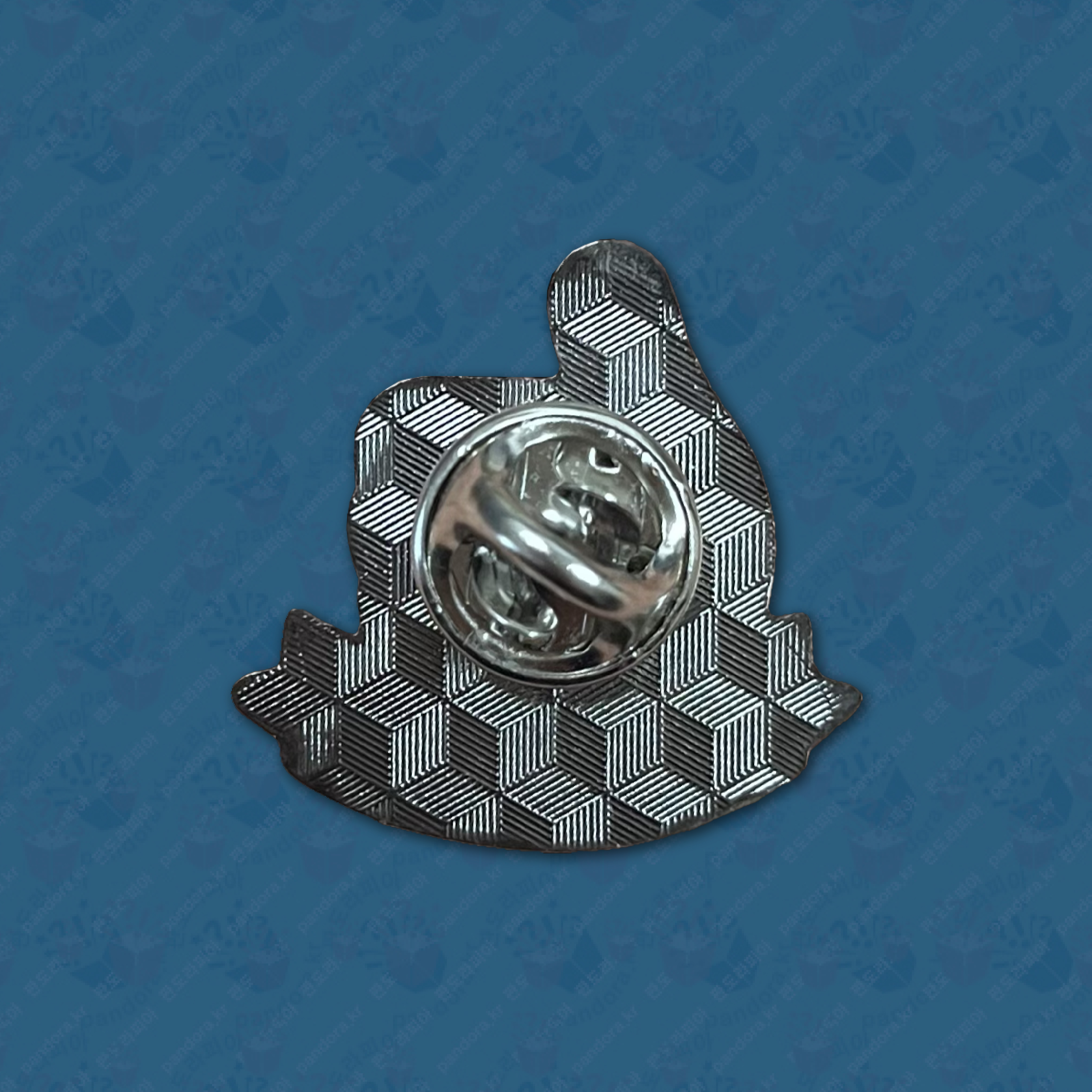 ����� ����